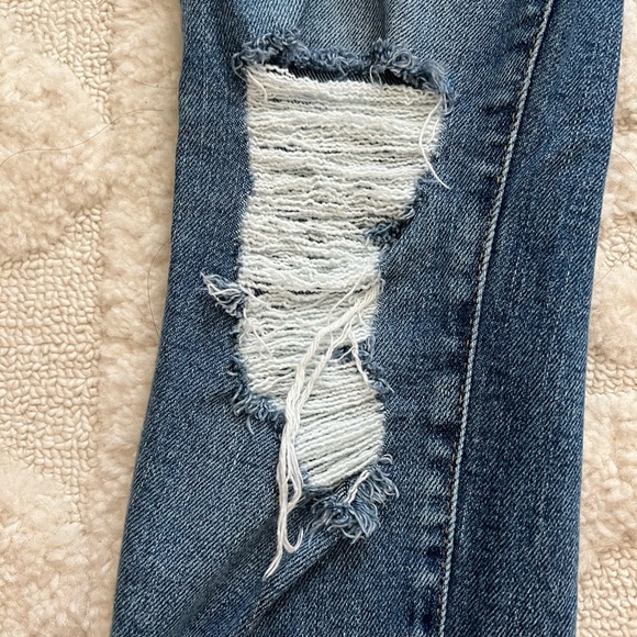 Good American High Rise Skinny Distressed Jeans - Picture 2 of 6